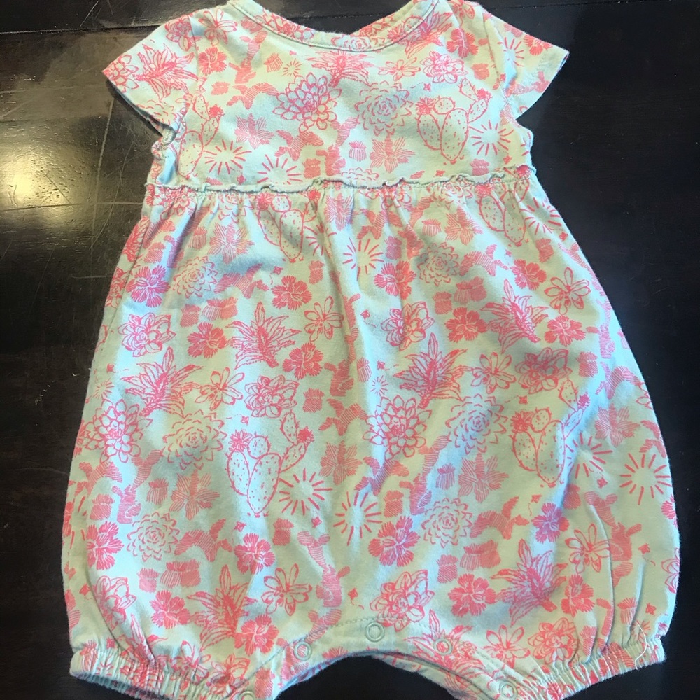 Burt’s Baby Bees-Green Floral Print Onesies